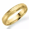 Mønstret 4 mm vielsesring i 14 karat guld