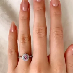 Oval lyserød zirkon ring i sølv