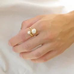 Perle ring i forgyldt sølv