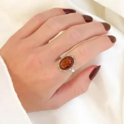 Rav ring i sølv