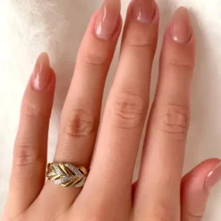 Ring i 9 karat guld med rhodium