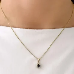 Rosetvedhæng i 14 karat guld 0,10 ct 0,35 ct