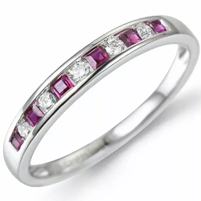 Rubin ring i 14 karat hvidguld 0,11 ct 0,26 ct