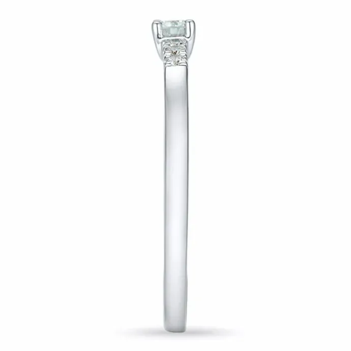 Rund diamantring i 14 karat hvidguld 0,08 ct 0,06 ct