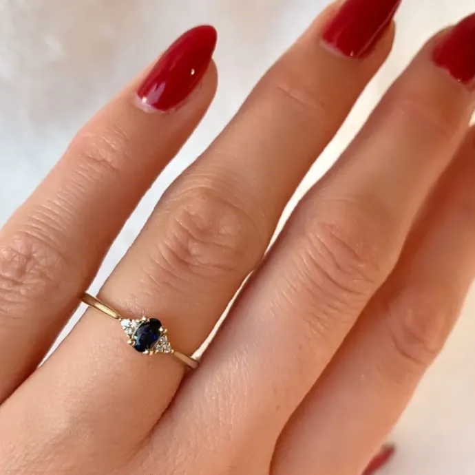 Safir diamantring i 14 karat guld 0,35 ct 0,03 ct