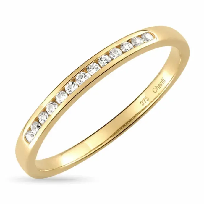 Smal guld ring i 9 karat guld