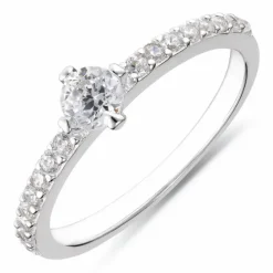 Smal hvid zirkon ring i sølv