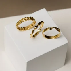 Smal panzer ring i forgyldt sølv