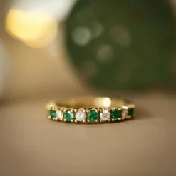 Smaragd diamantring i 14 karat guld 0,40 ct 0,24 ct