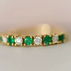Smaragd diamantring i 14 karat guld 0,40 ct 0,24 ct