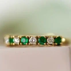 Smaragd diamantring i 14 karat guld 0,40 ct 0,24 ct