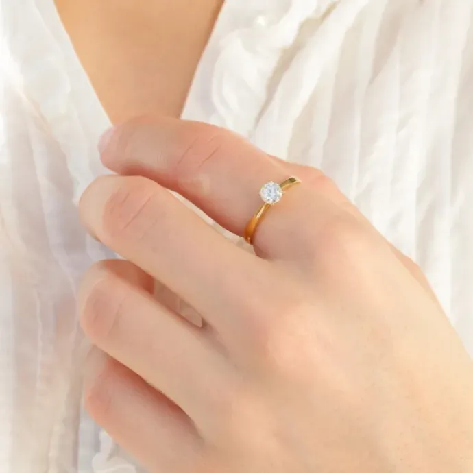 Solitairering i 9 karat guld