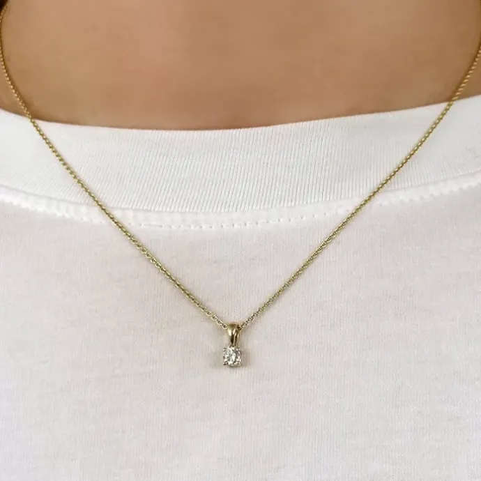 Solitairevedhæng i 14 karat guld 0,20 ct