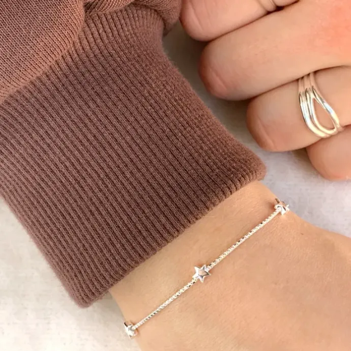 Stjerne armbånd i sølv med vedhæng i sølv