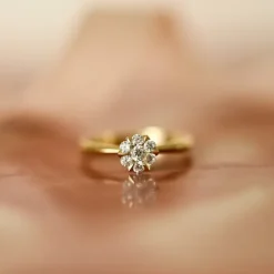 Zirkon guldring i 9 karat guld