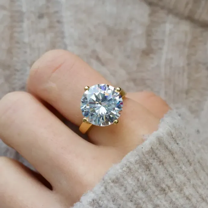 Zirkon ring i forgyldt sølv