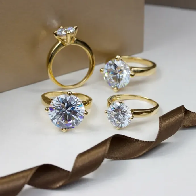 Zirkon ring i forgyldt sølv