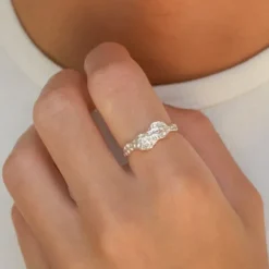 Zirkon ring i sølv