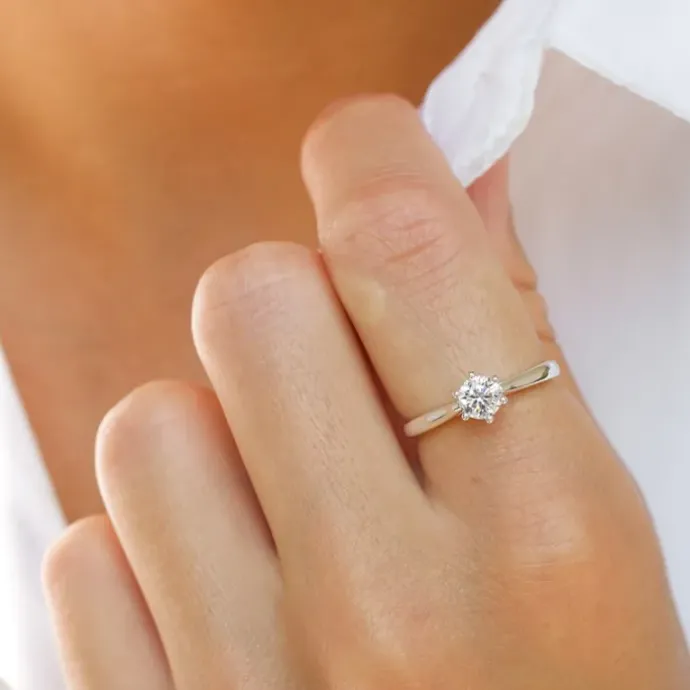 Zirkon ring i sølv
