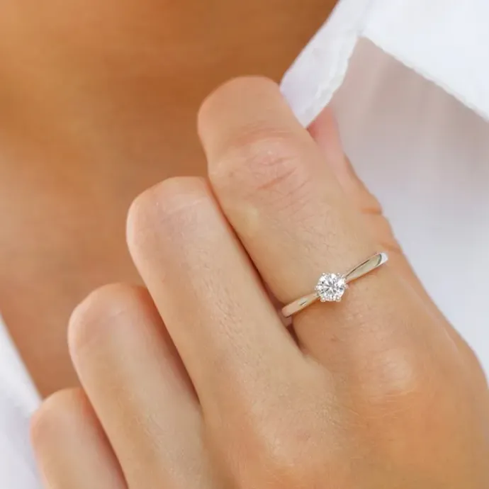 Zirkon ring i sølv