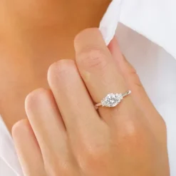 Zirkon ring i sølv